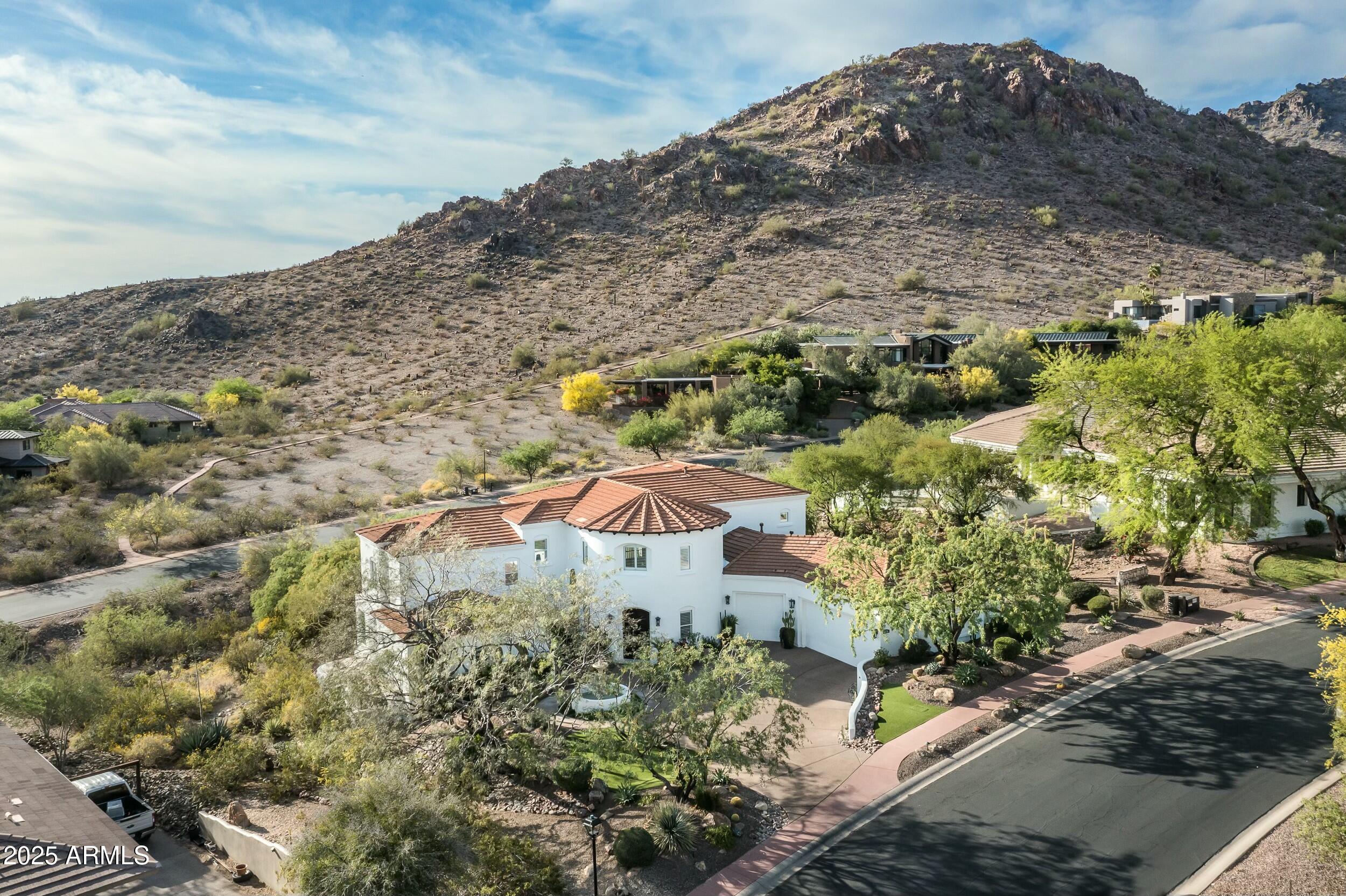 6556 N ARIZONA BILTMORE Circle