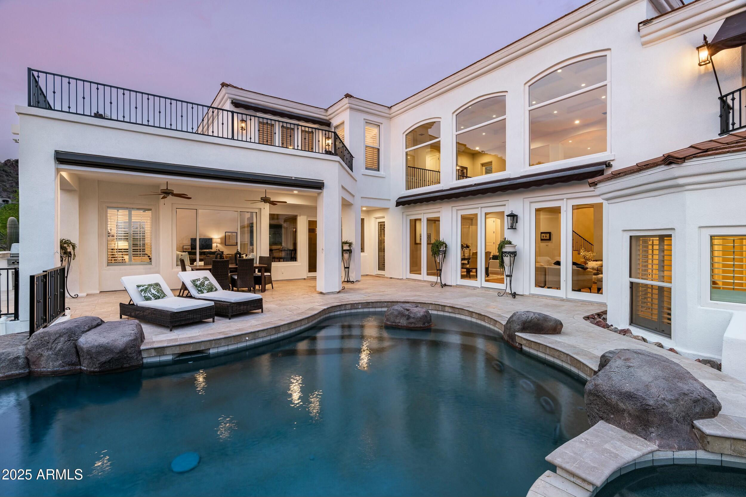 6556 N ARIZONA BILTMORE Circle