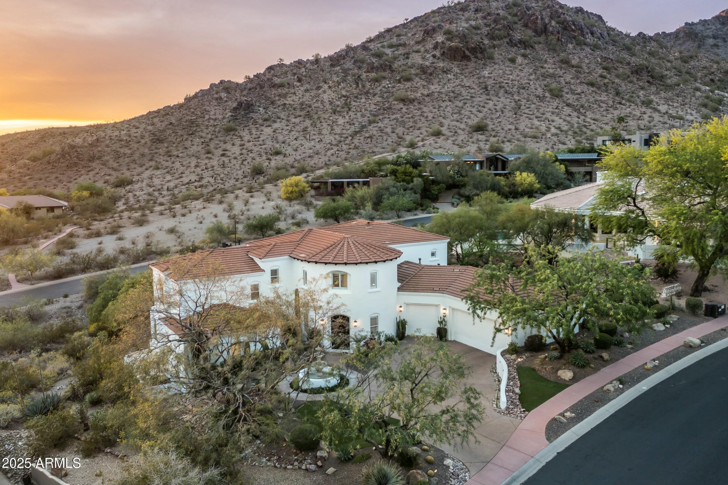 6556 N ARIZONA BILTMORE Circle