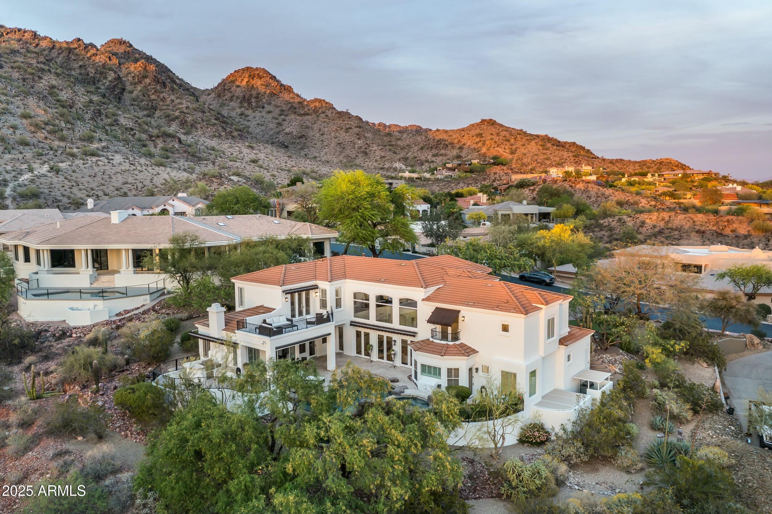 6556 N ARIZONA BILTMORE Circle