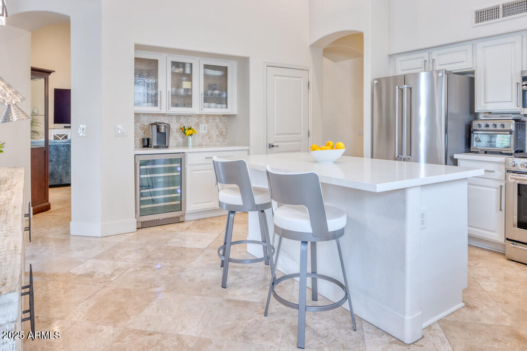 7356 E WHISTLING WIND Way