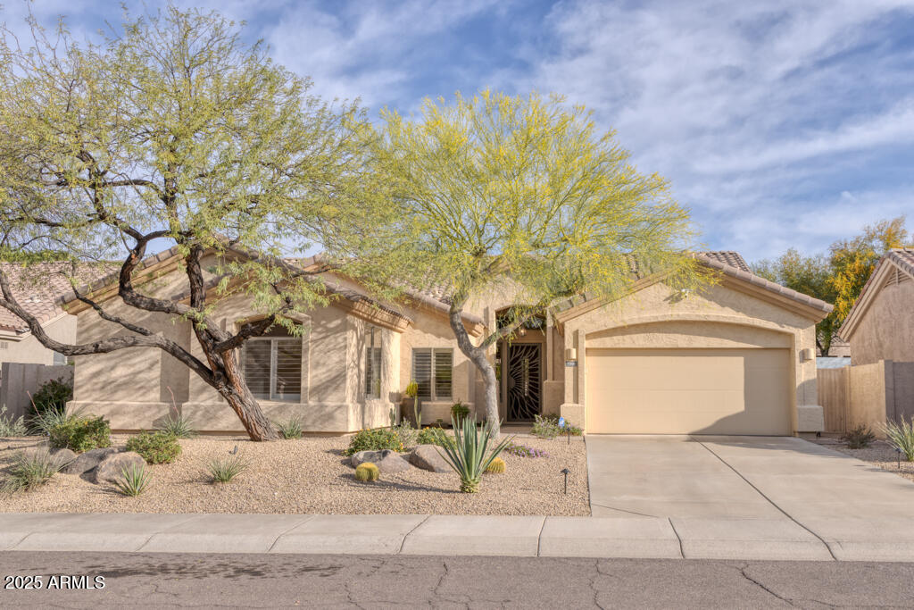 7356 E WHISTLING WIND Way