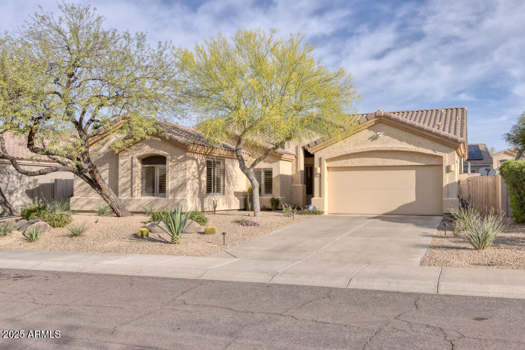 7356 E WHISTLING WIND Way