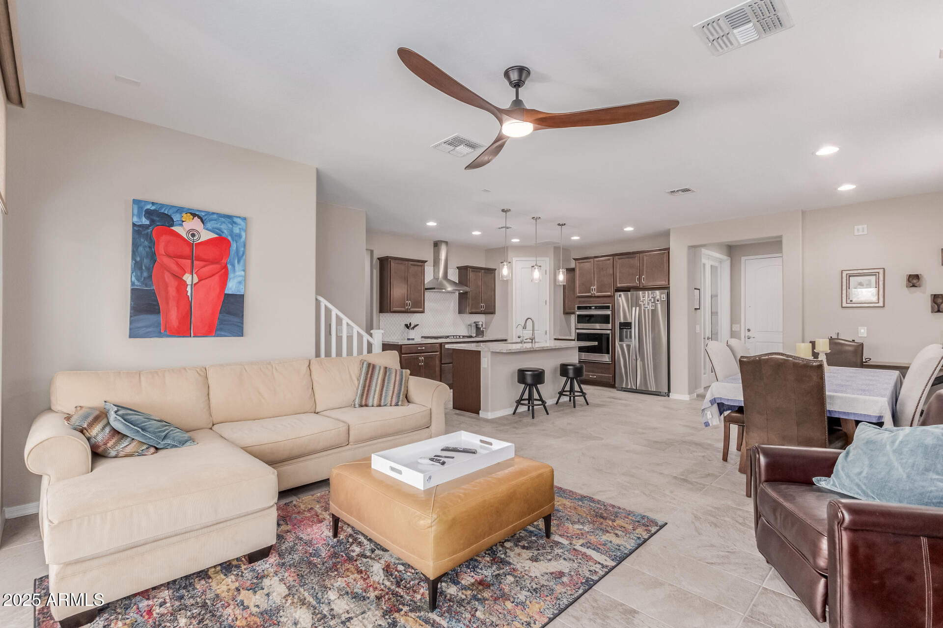 1931 E LANTANA Drive