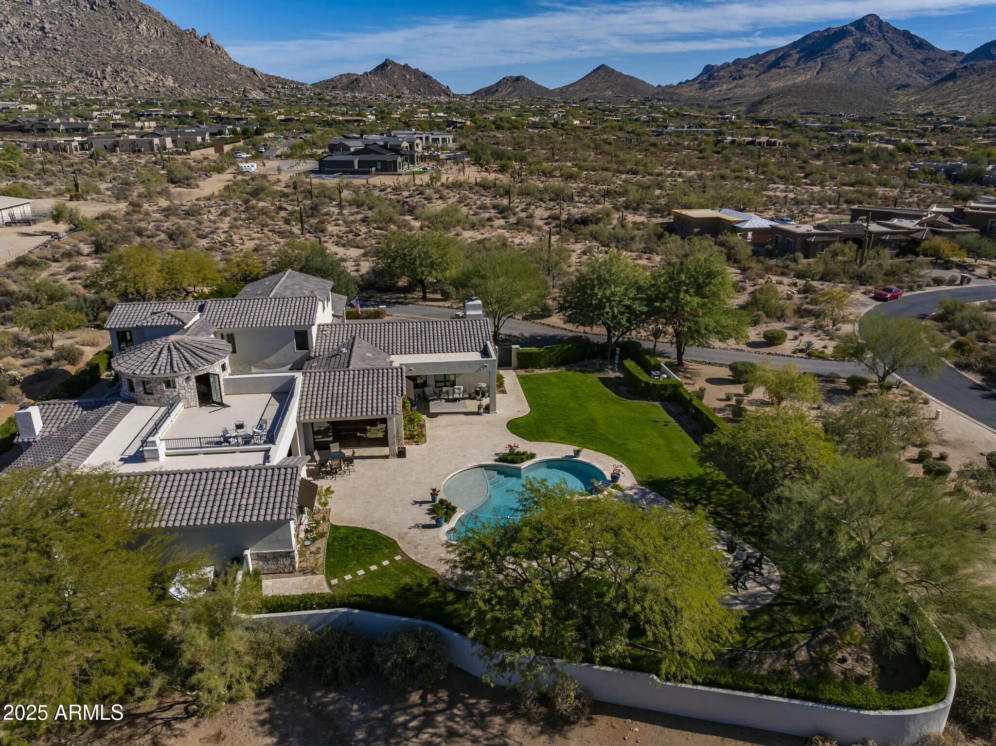 10160 E WHISPERING WIND Drive