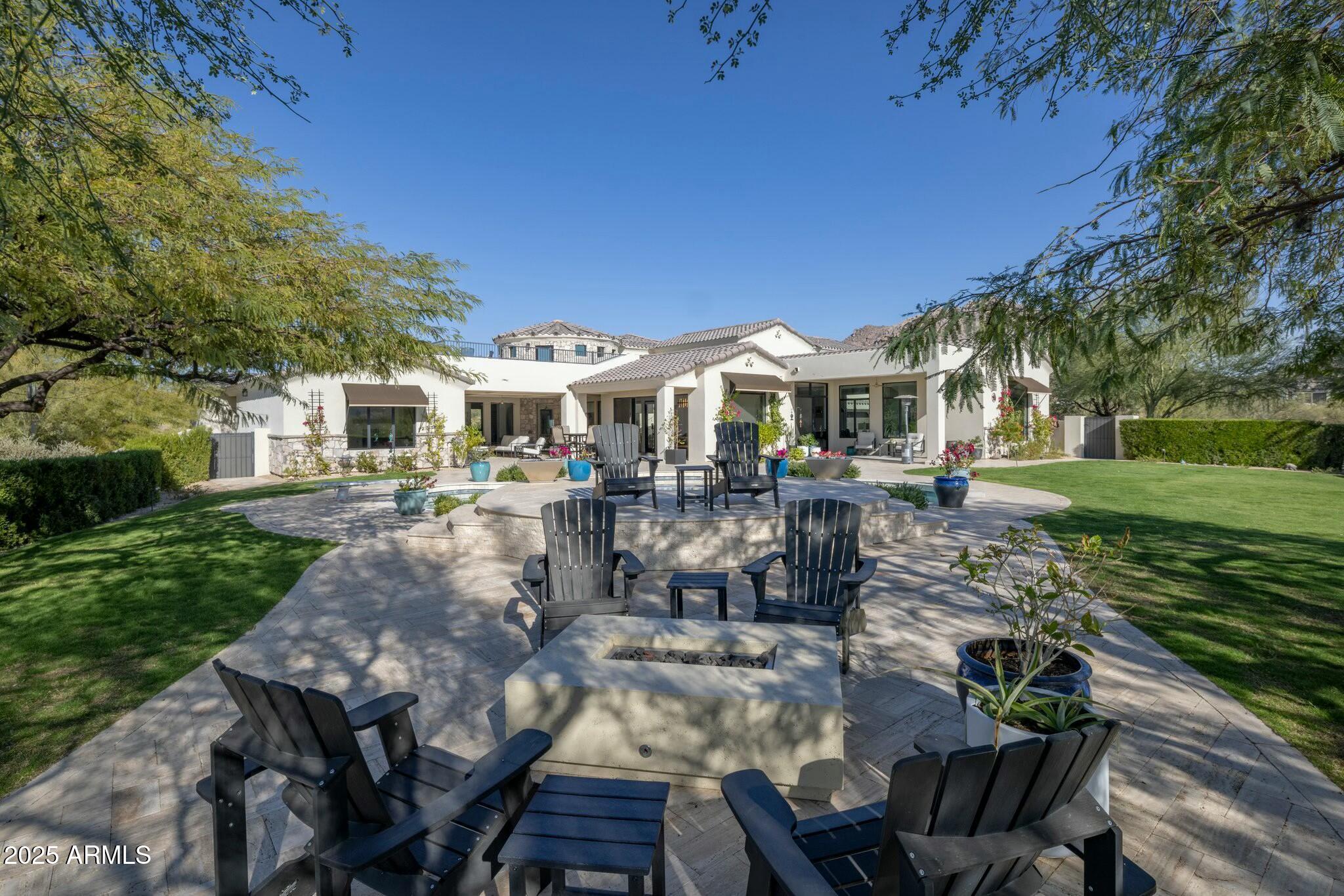 10160 E WHISPERING WIND Drive