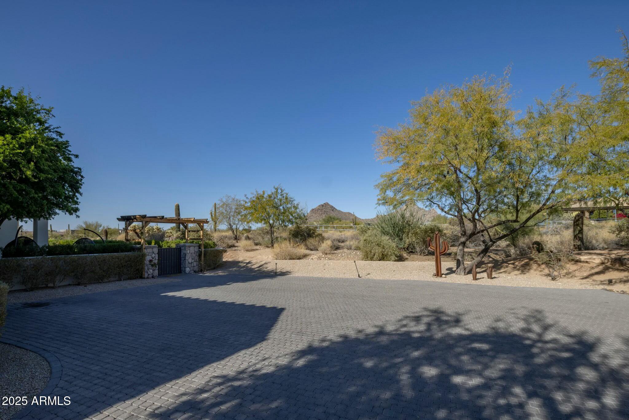 10160 E WHISPERING WIND Drive
