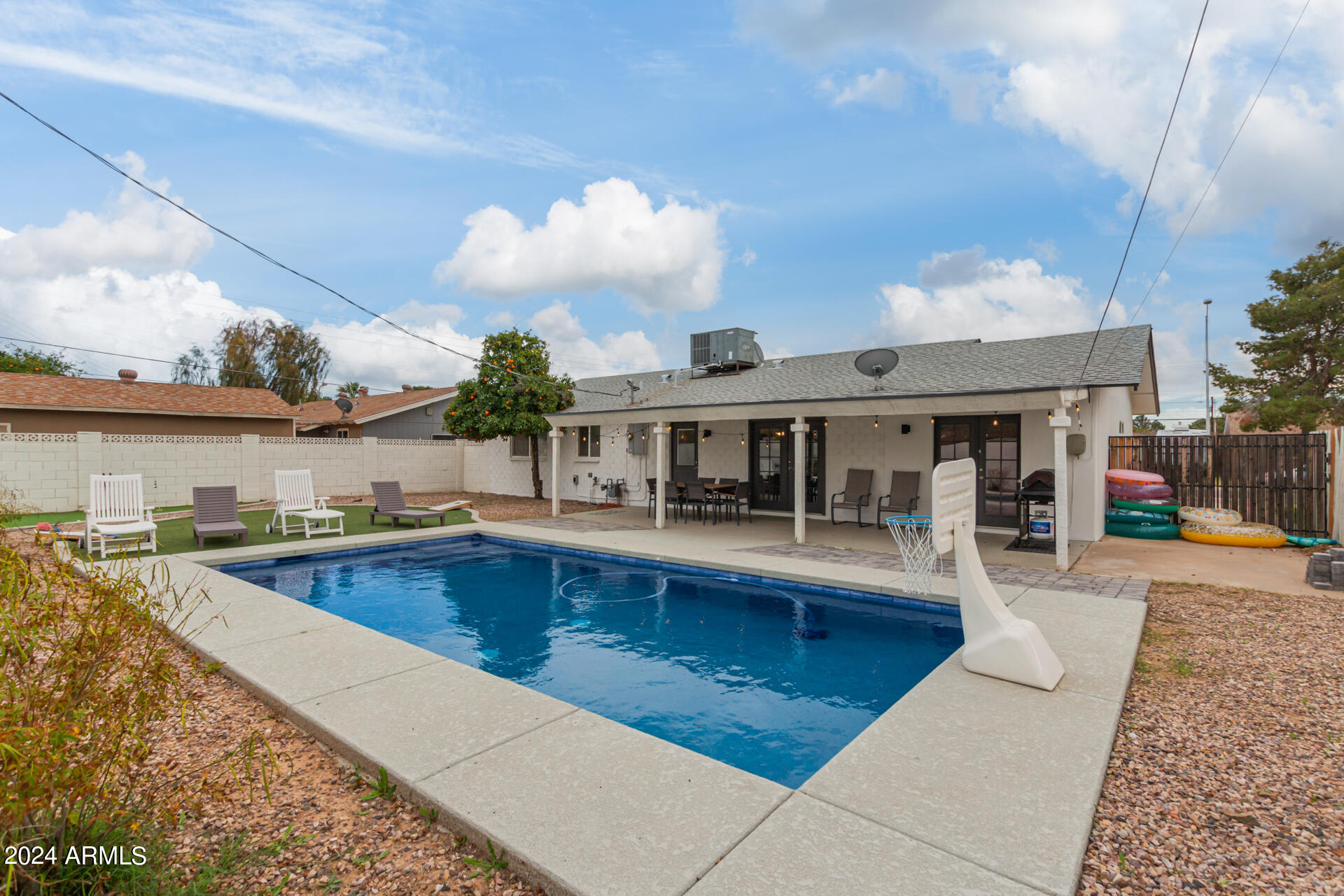 8536 E MARIPOSA Drive