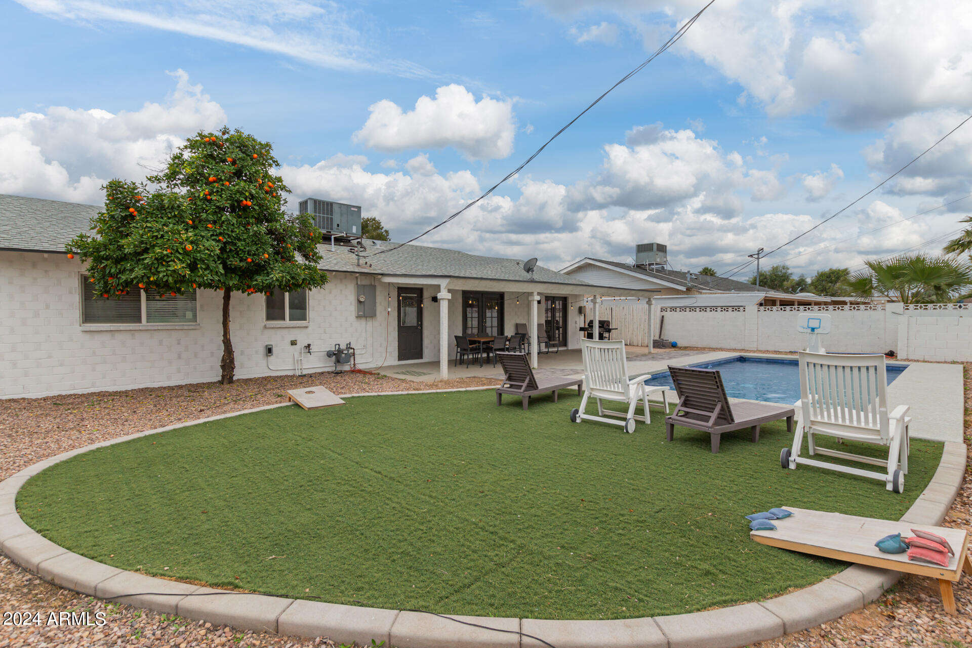 8536 E MARIPOSA Drive