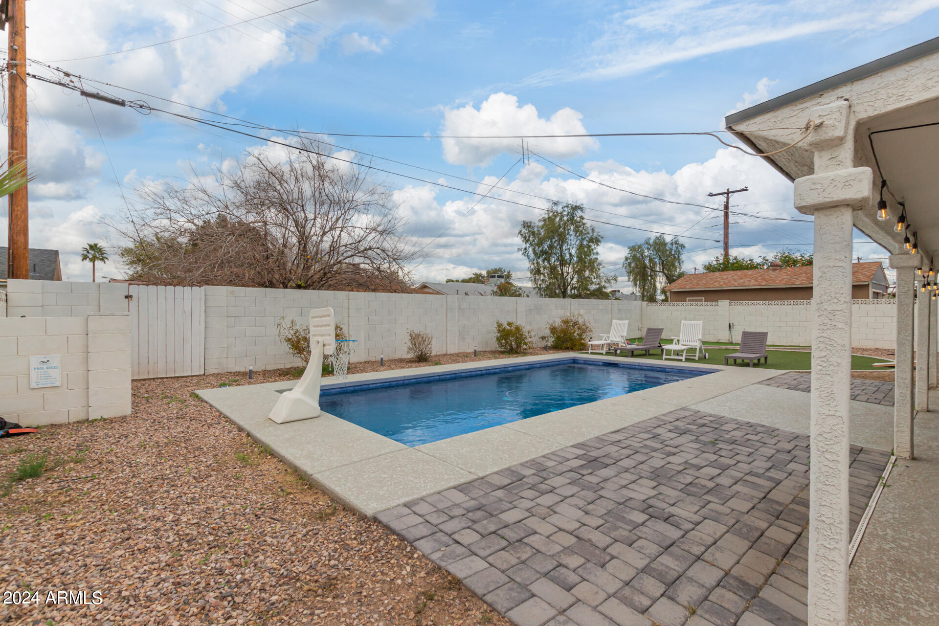 8536 E MARIPOSA Drive