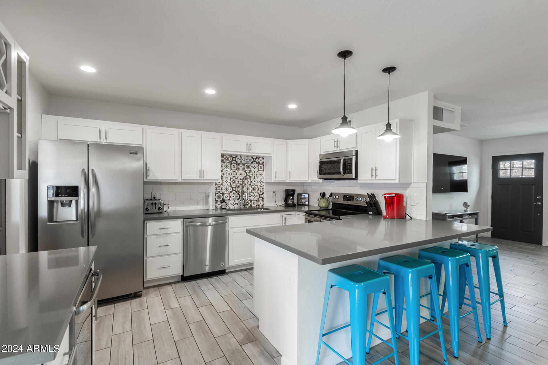 8536 E MARIPOSA Drive
