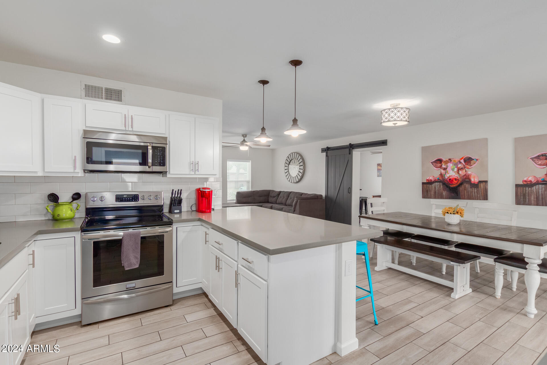 8536 E MARIPOSA Drive