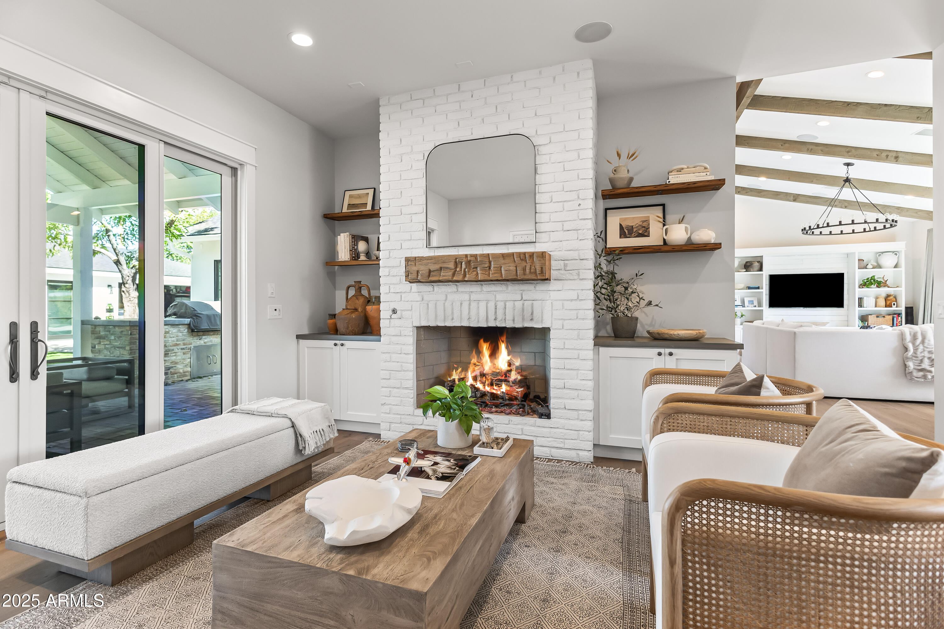3616 N 54TH Place