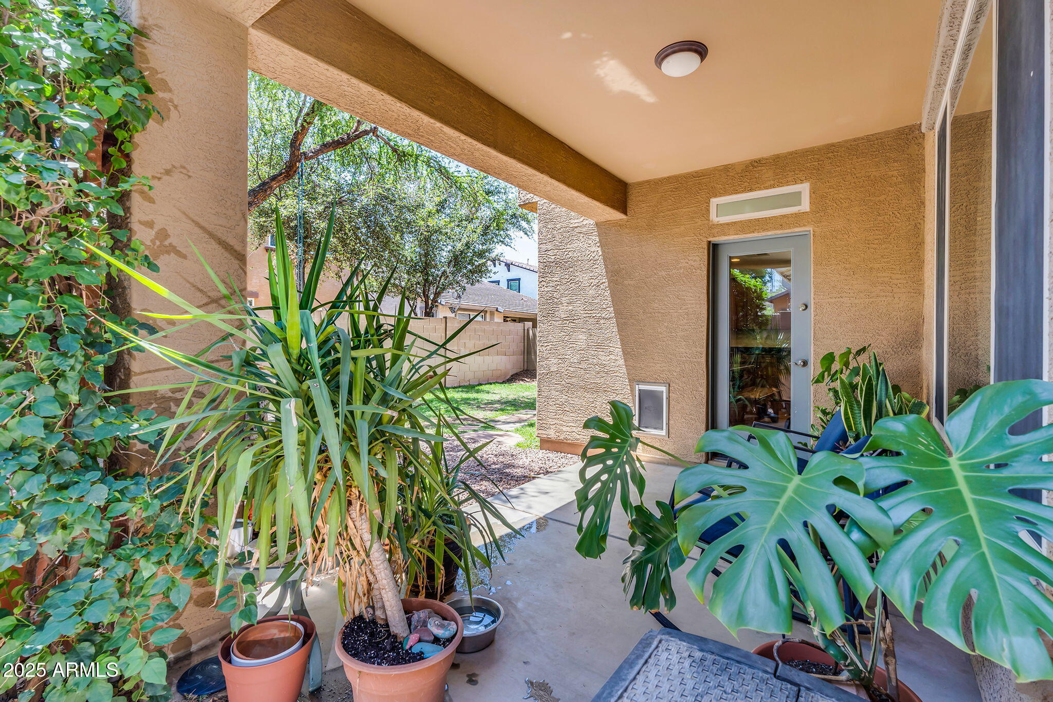4355 E CULLUMBER Street
