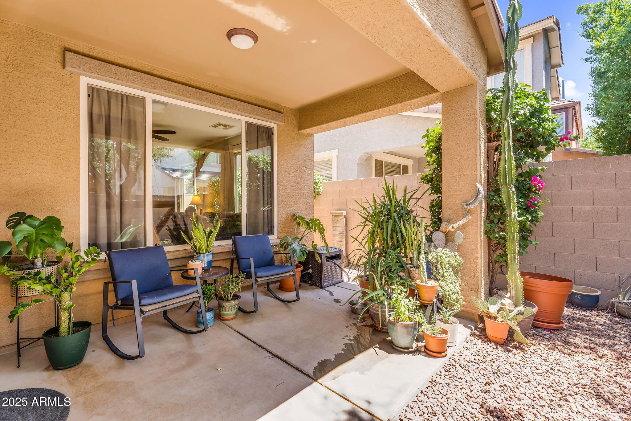 4355 E CULLUMBER Street