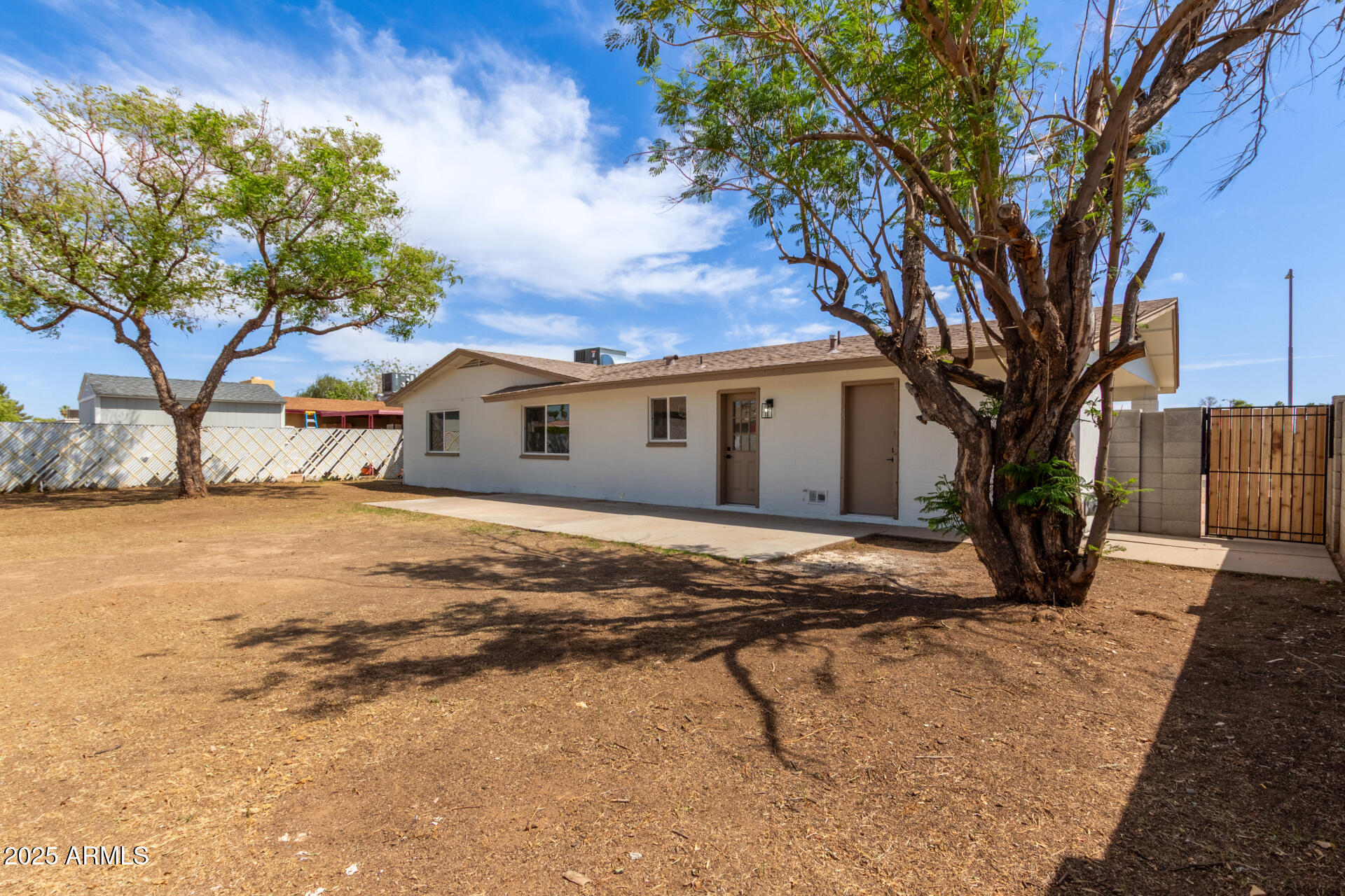 3826 W DAVIDSON Lane