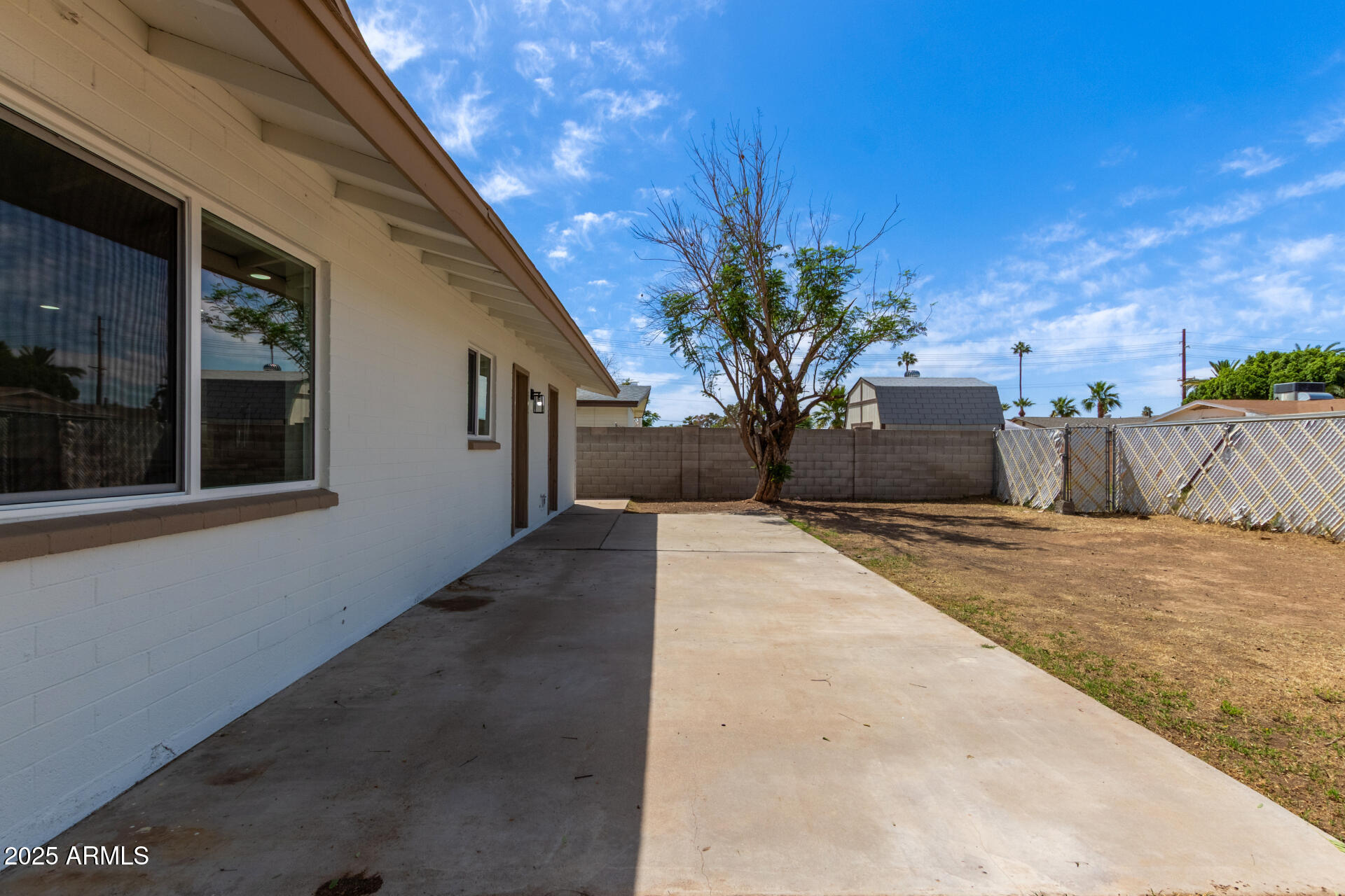 3826 W DAVIDSON Lane