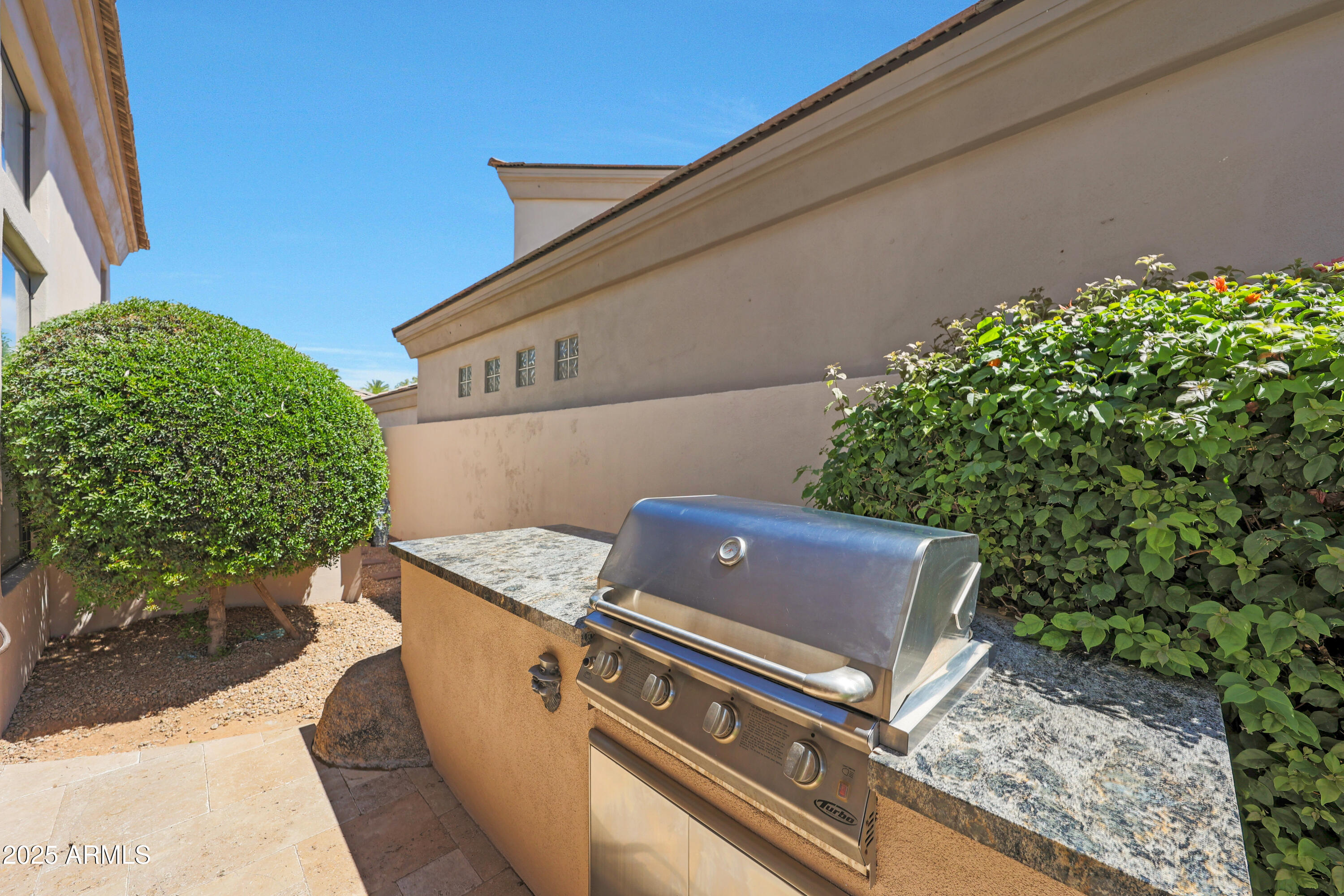 7705 E DOUBLETREE RANCH Road 8