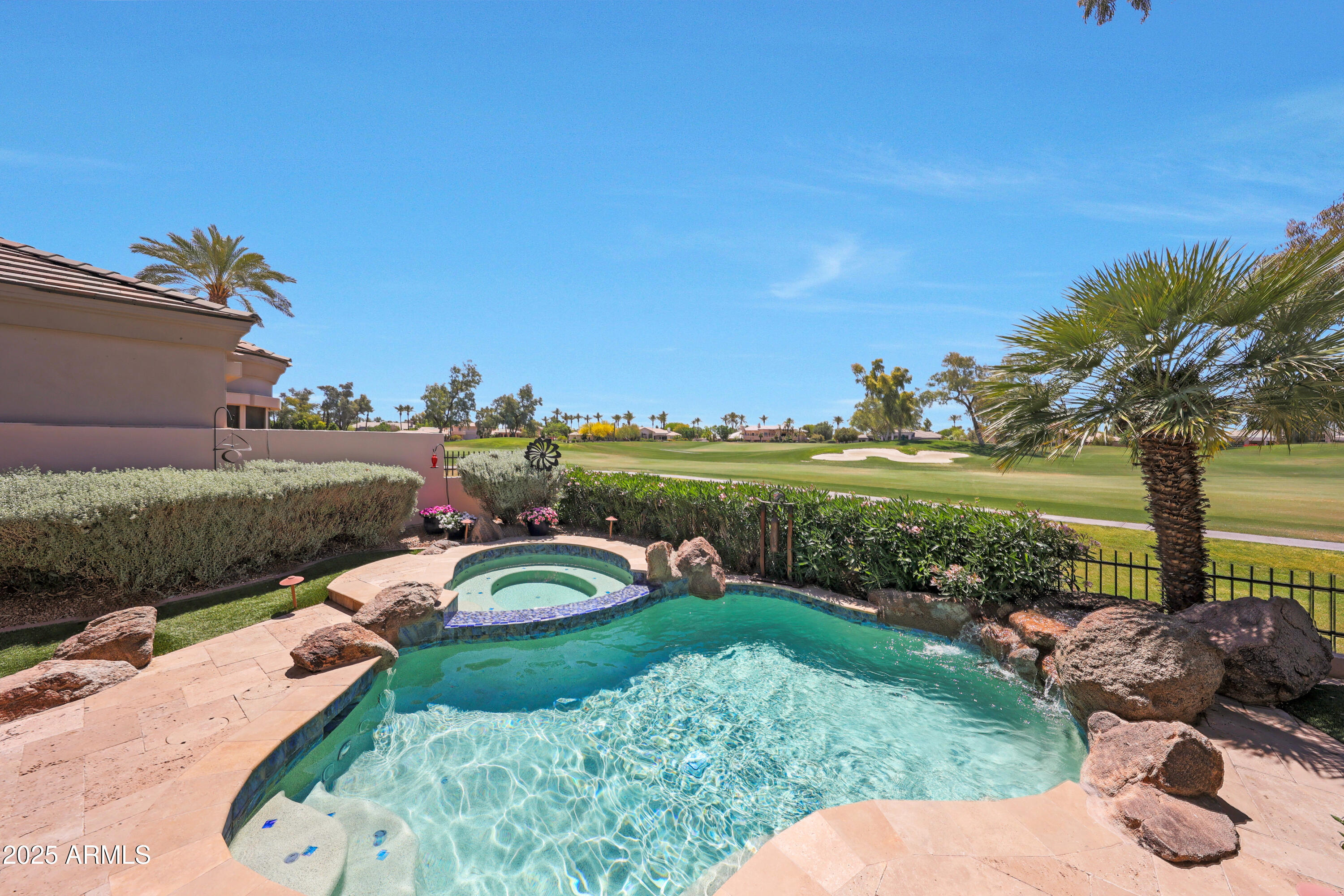 7705 E DOUBLETREE RANCH Road 8