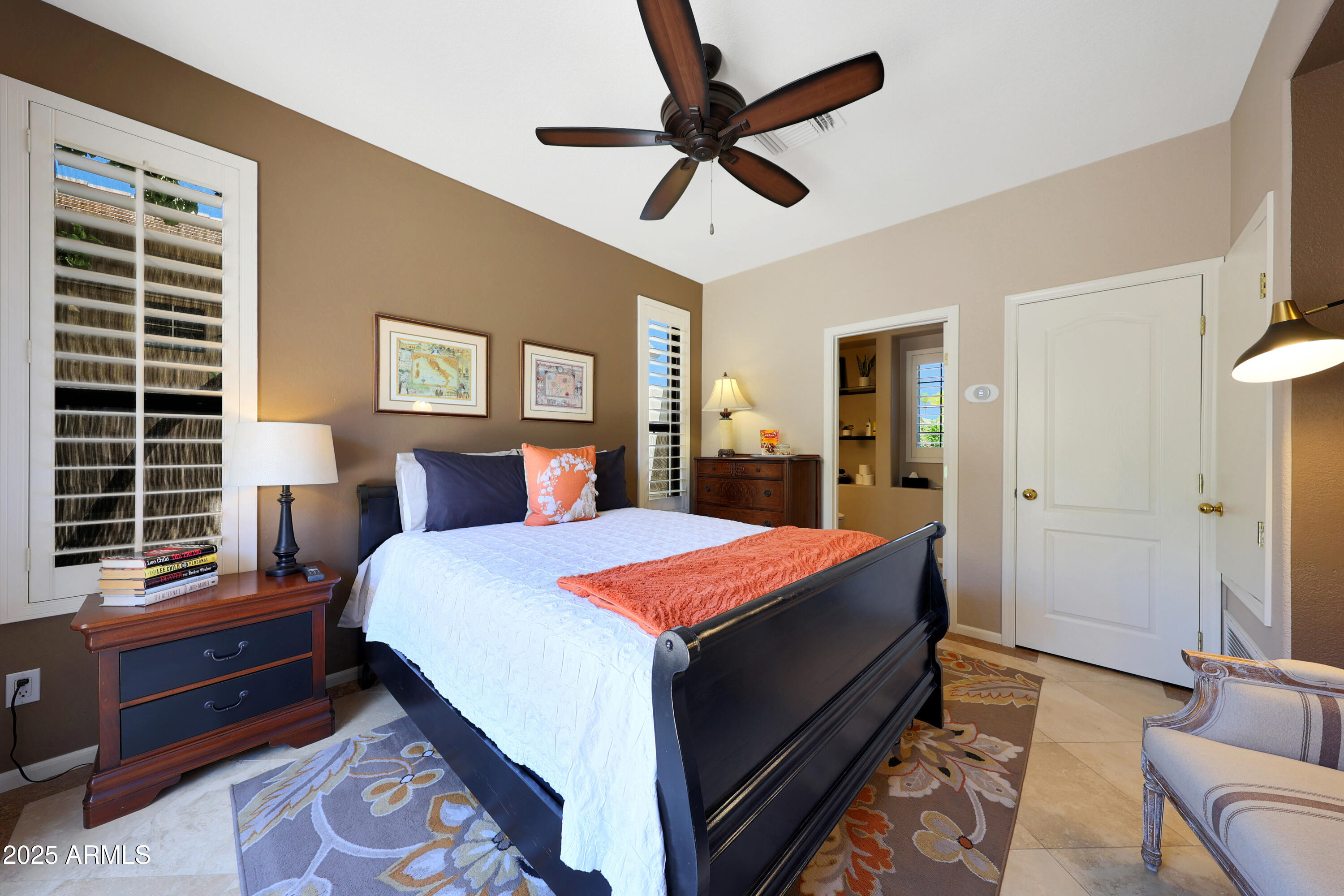 7705 E DOUBLETREE RANCH Road 8