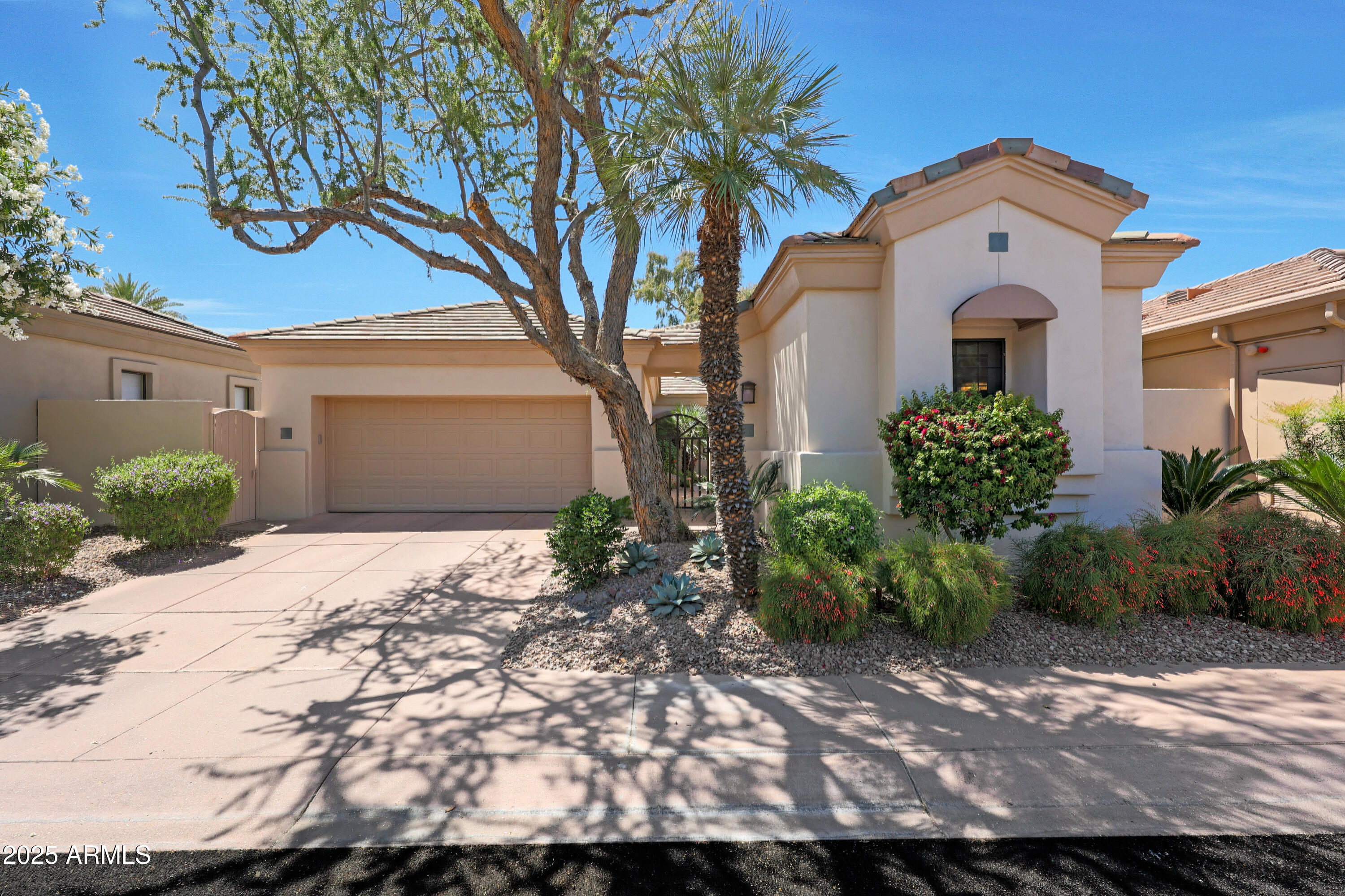 7705 E DOUBLETREE RANCH Road 8