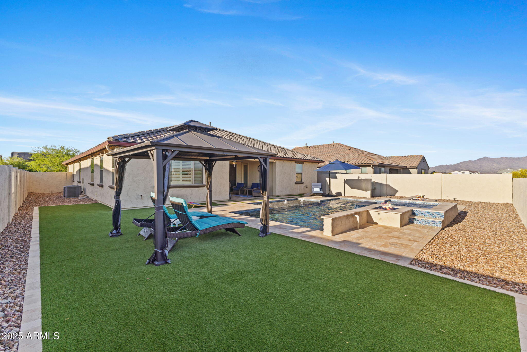 18387 W MOUNTAIN SKY Avenue
