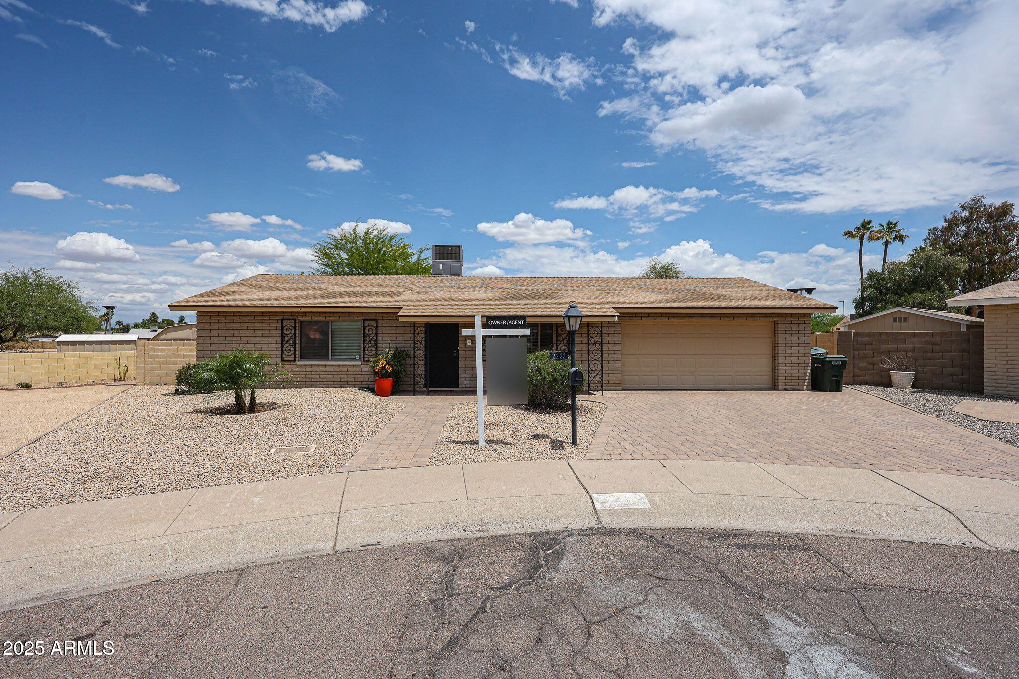 2222 E GRETTA Place