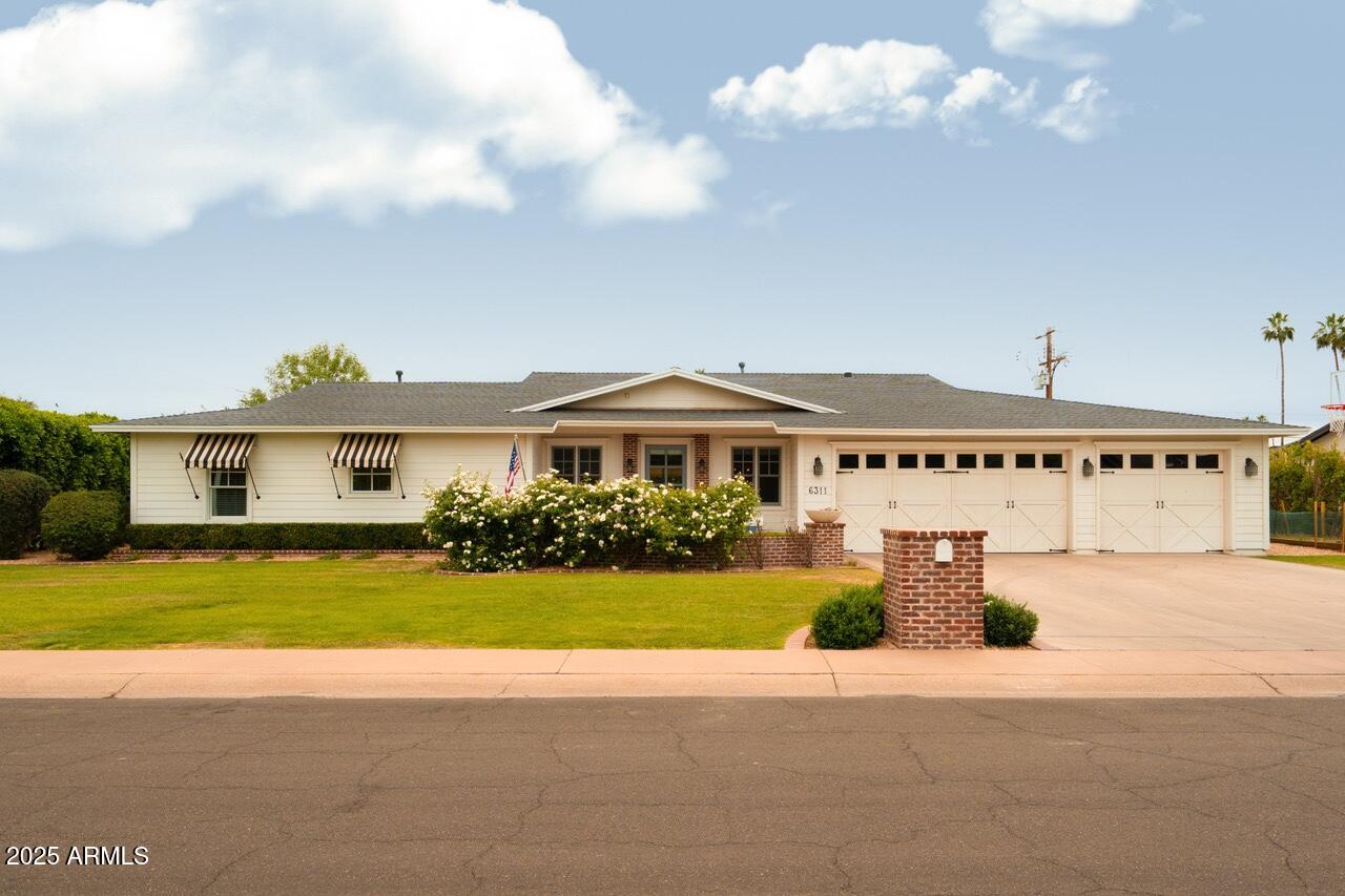 6311 E CALLE ROSA