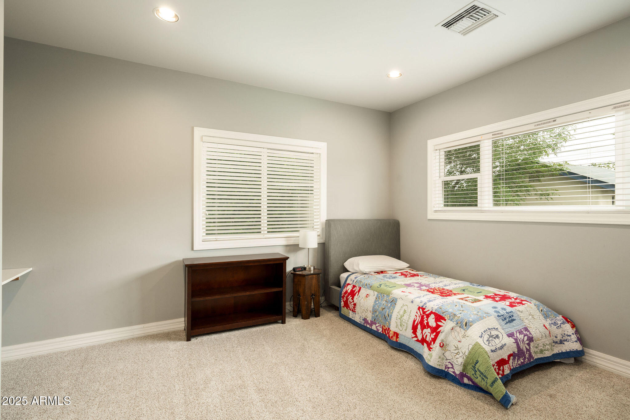 6311 E CALLE ROSA