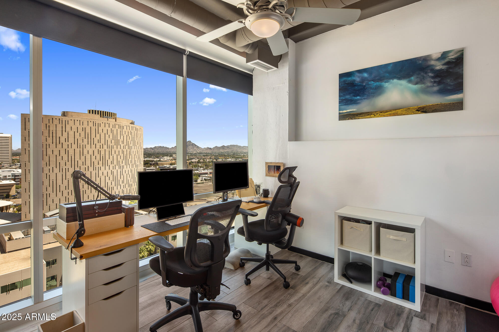1 E LEXINGTON Avenue 1209