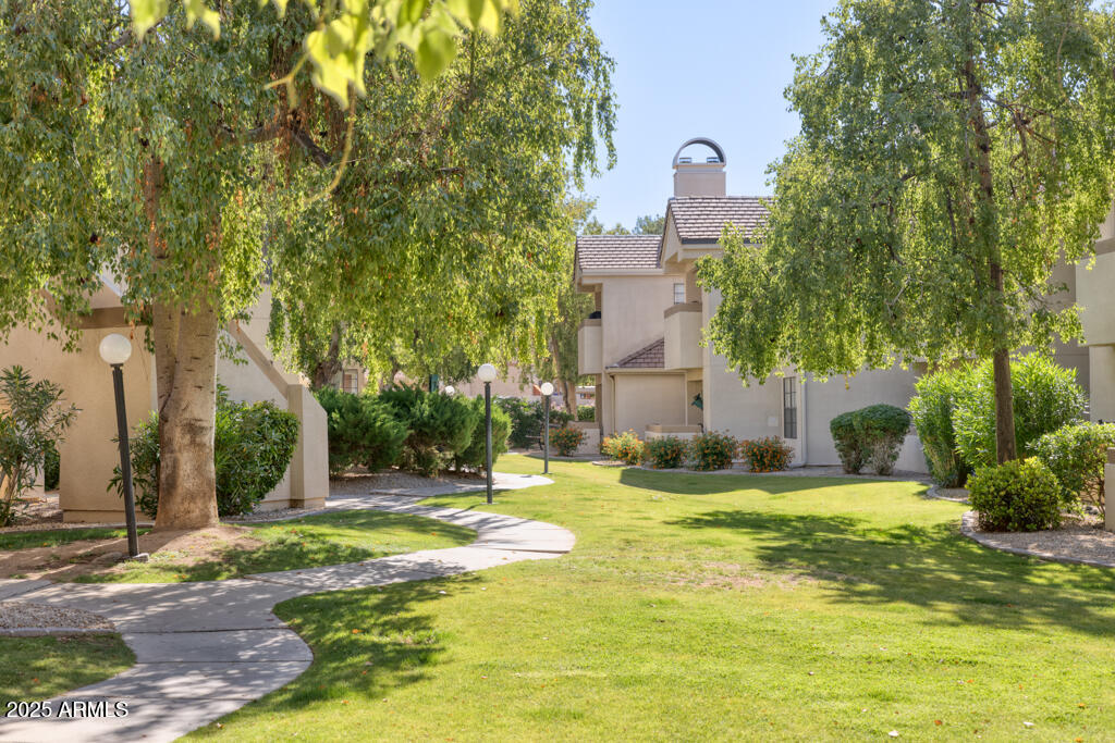 6885 E Cochise Road 129