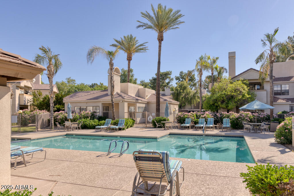6885 E Cochise Road 129