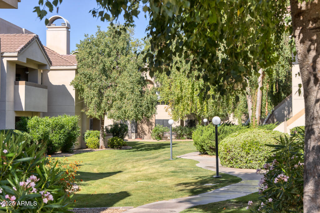 6885 E Cochise Road 129