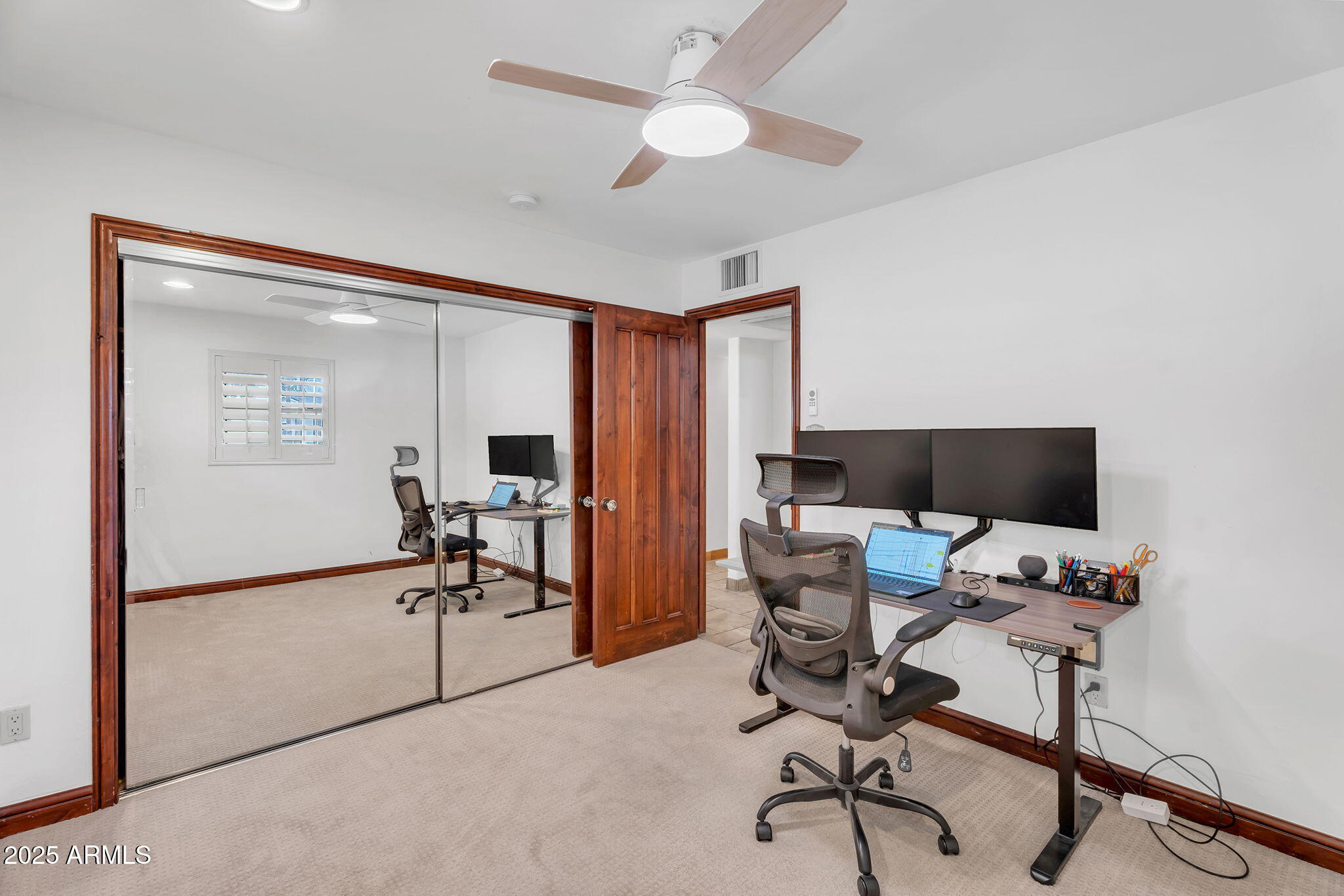 5307 N 32ND Place