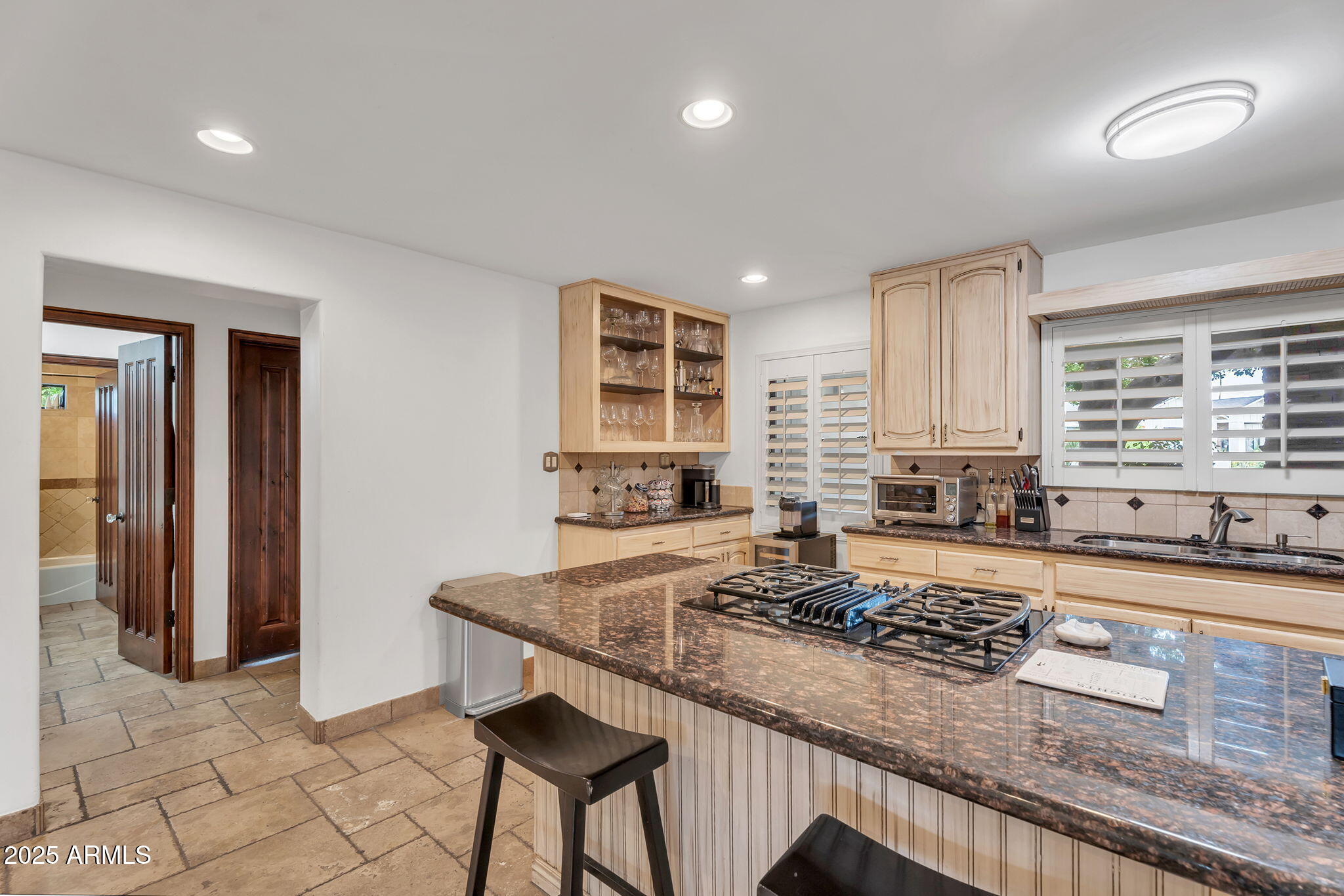 5307 N 32ND Place