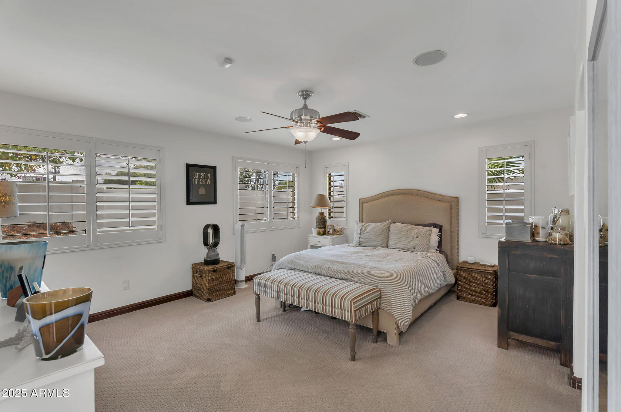 5307 N 32ND Place