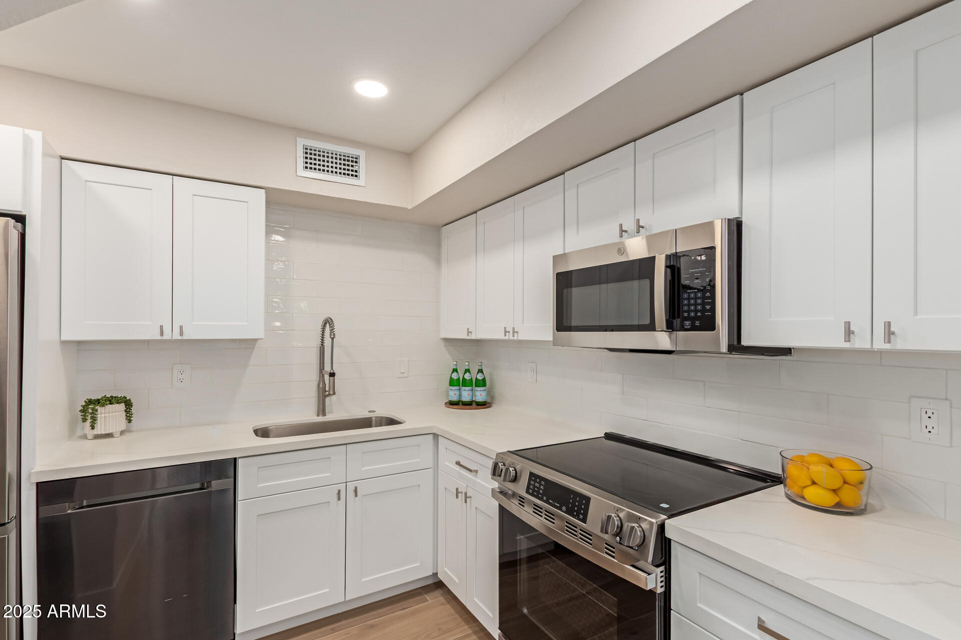 6004 N 79th Street