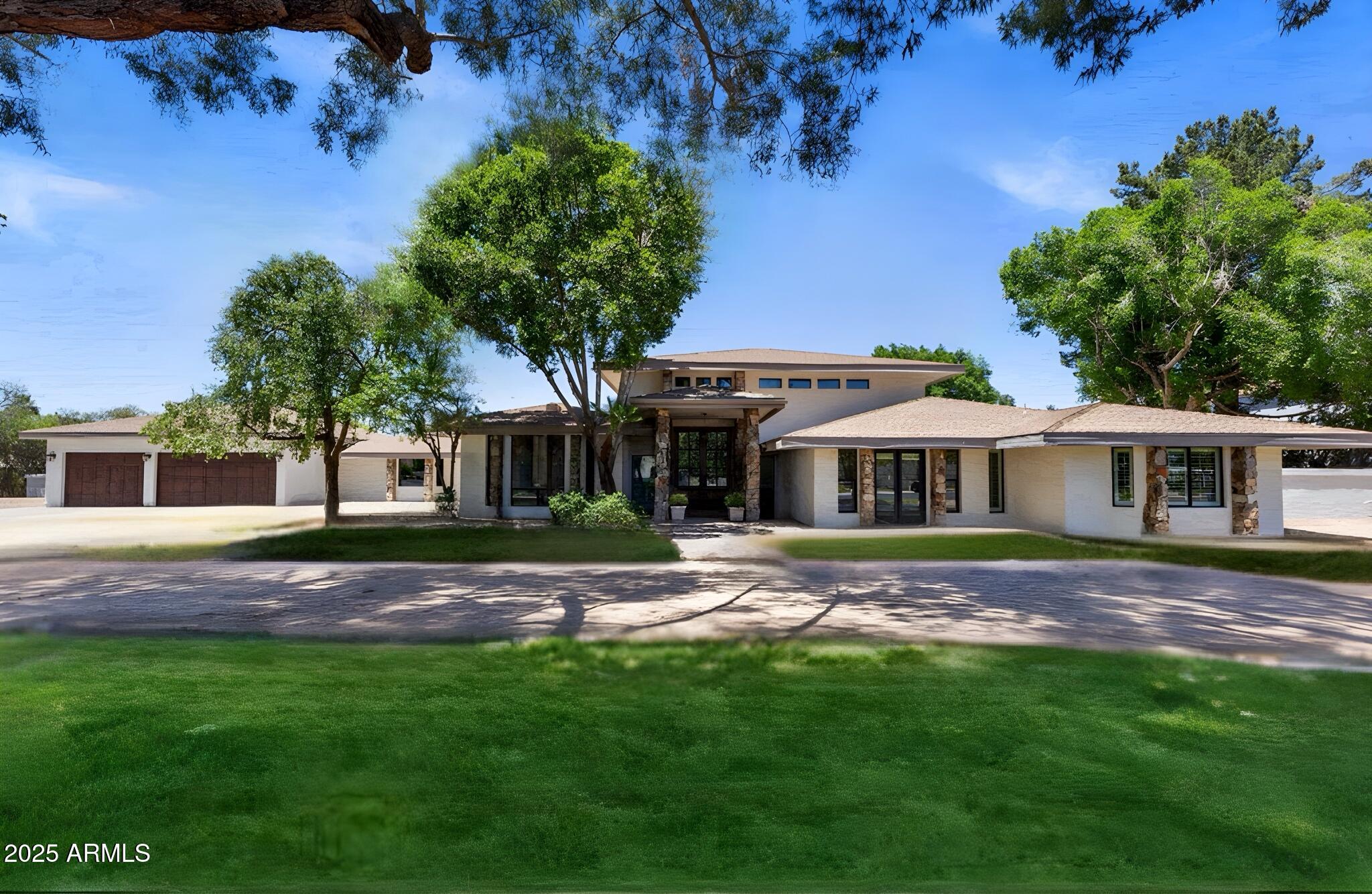 6319 E Mariposa Street