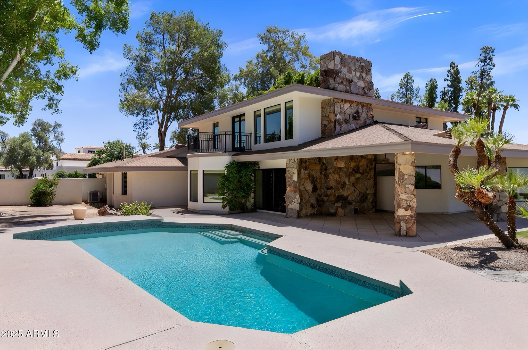 6319 E Mariposa Street