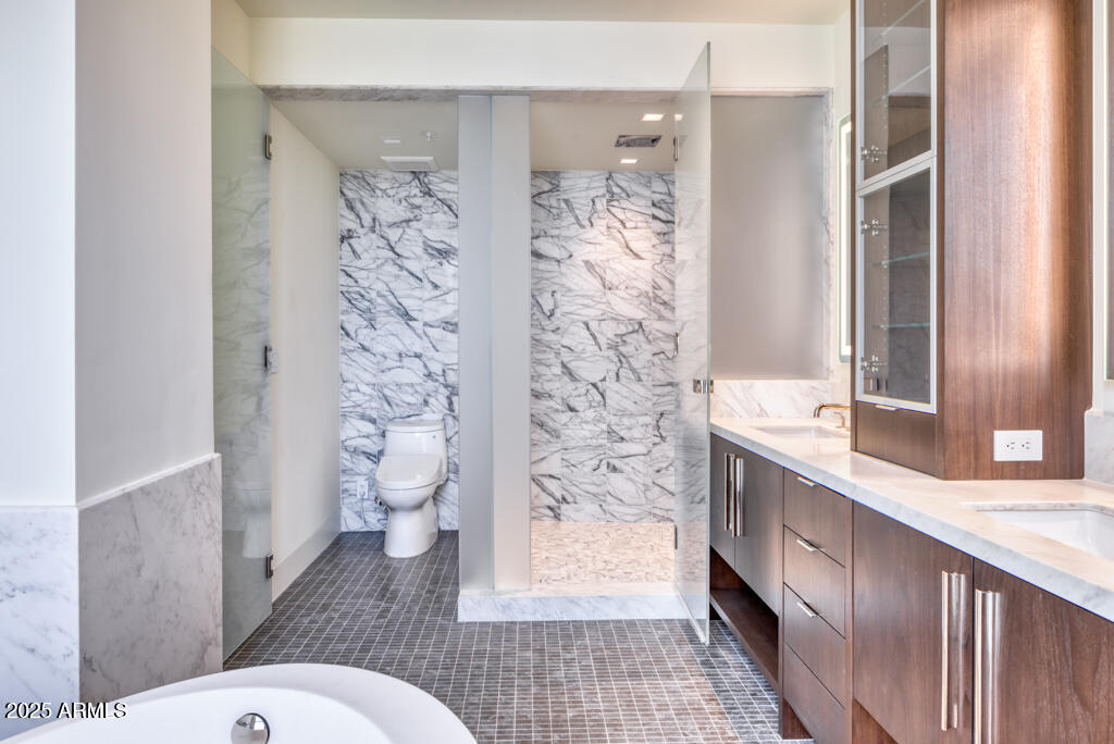 6587 N PALMERAIE Boulevard 3006