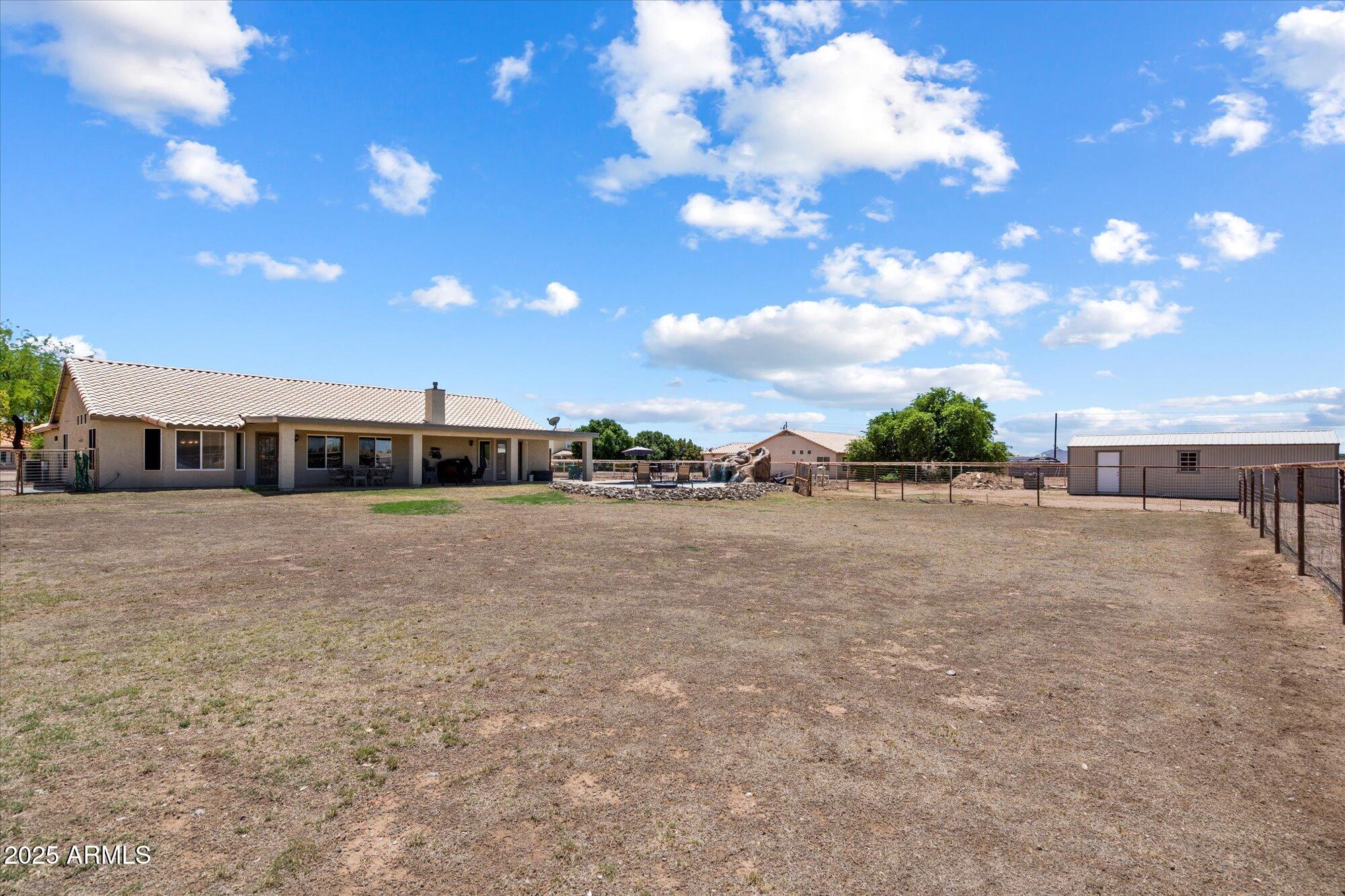 3658 E PONY TRACK Lane