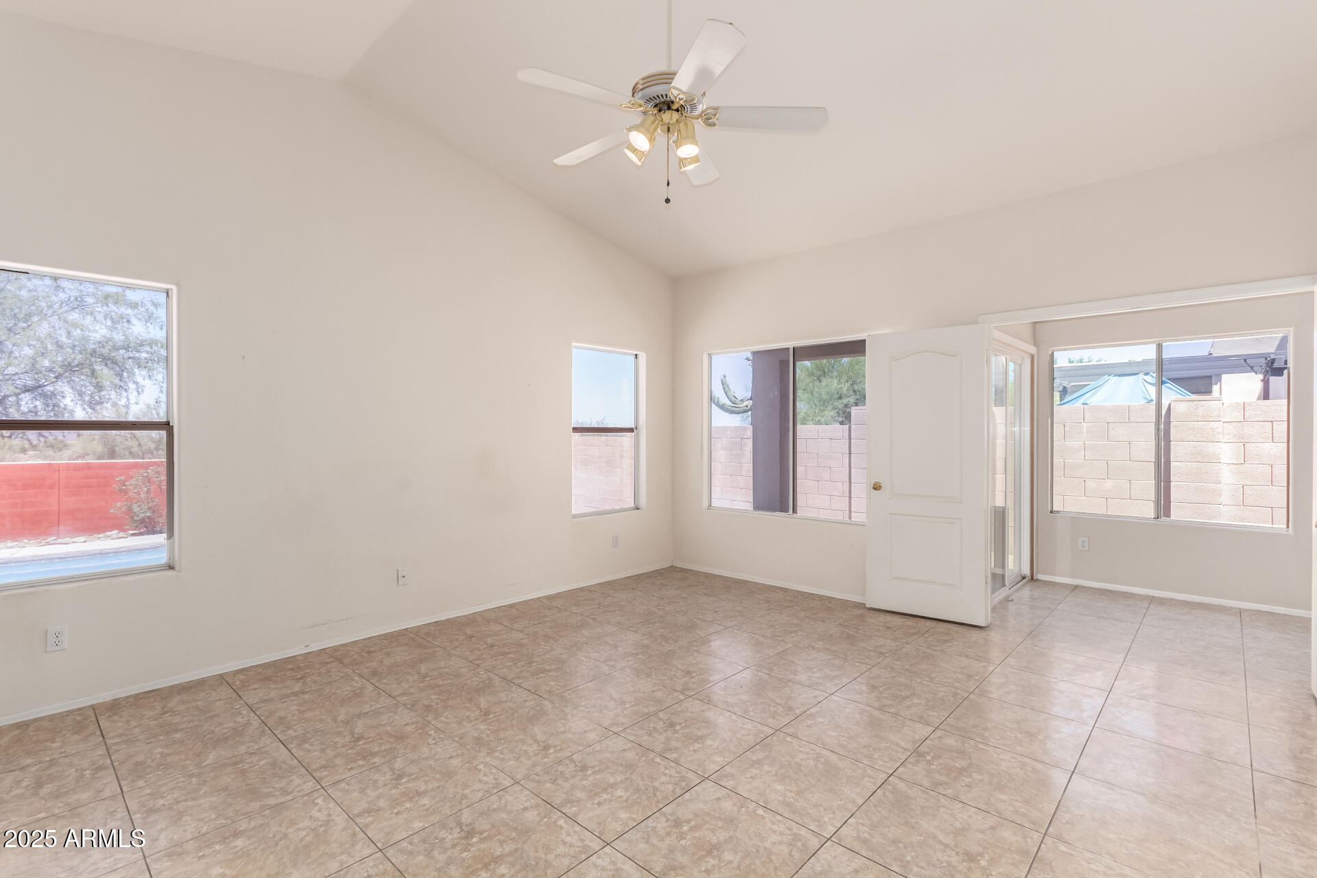 31038 N 40TH Place