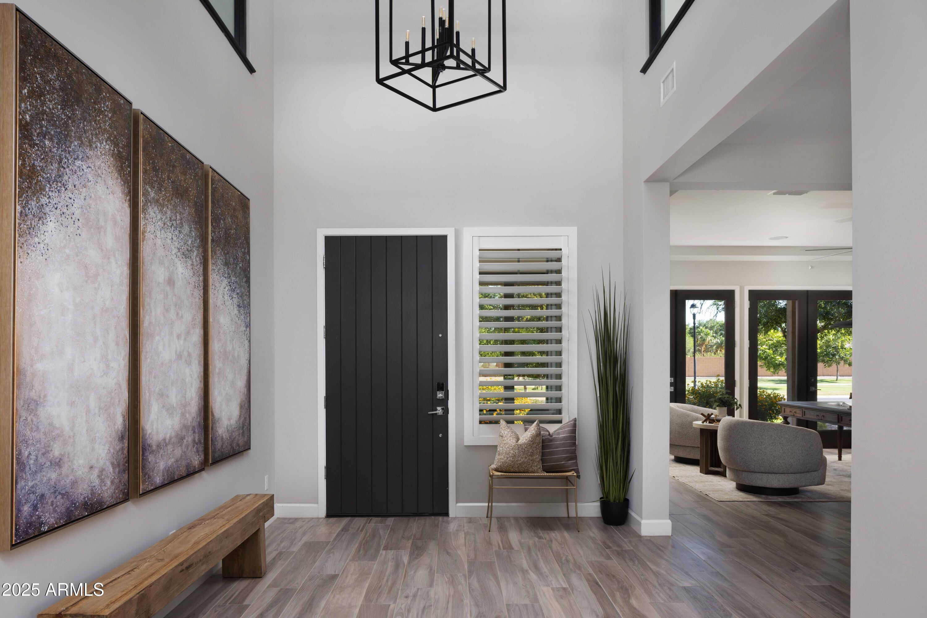 3133 E SILO Drive