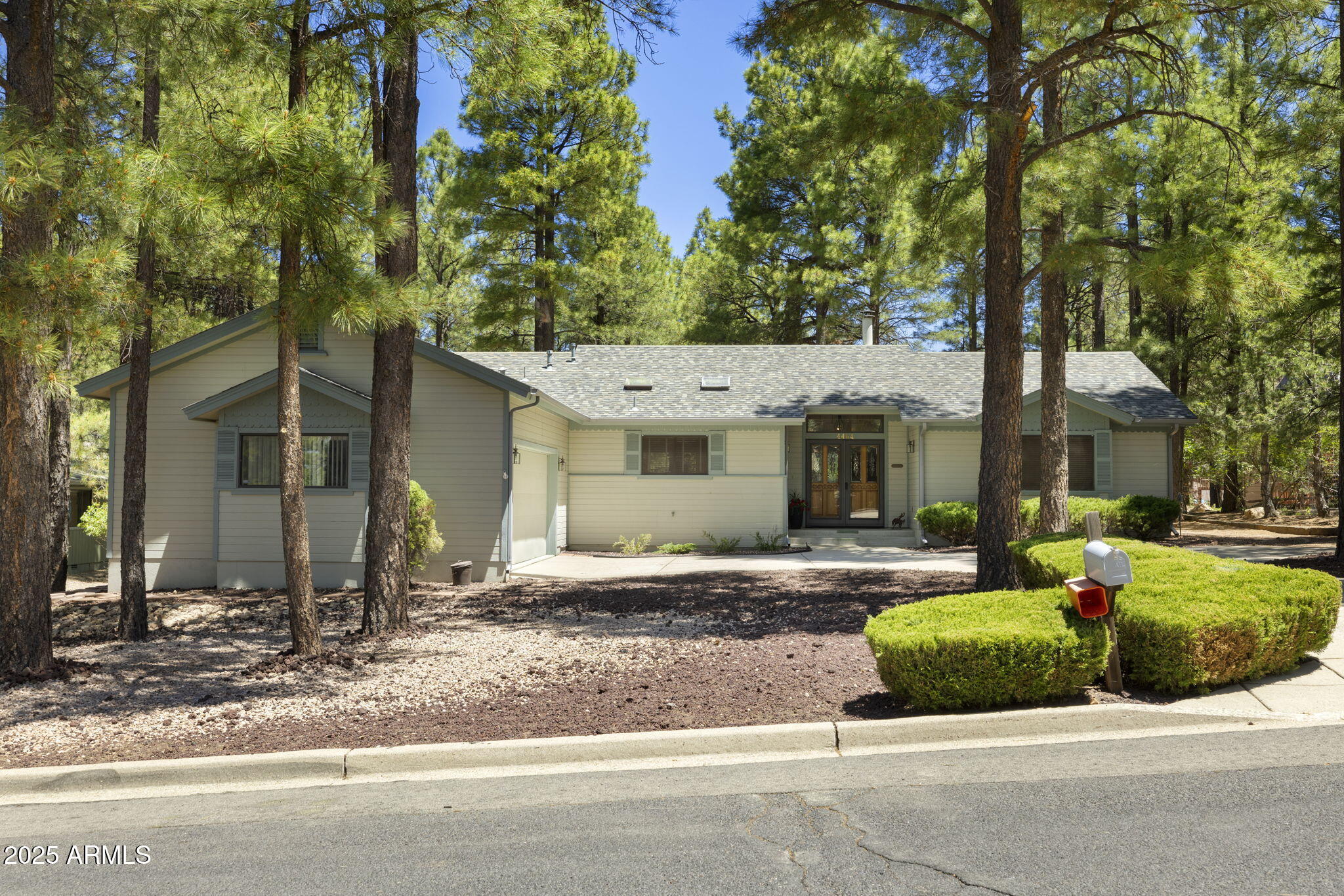 4464 E SPANISH MOSS Lane