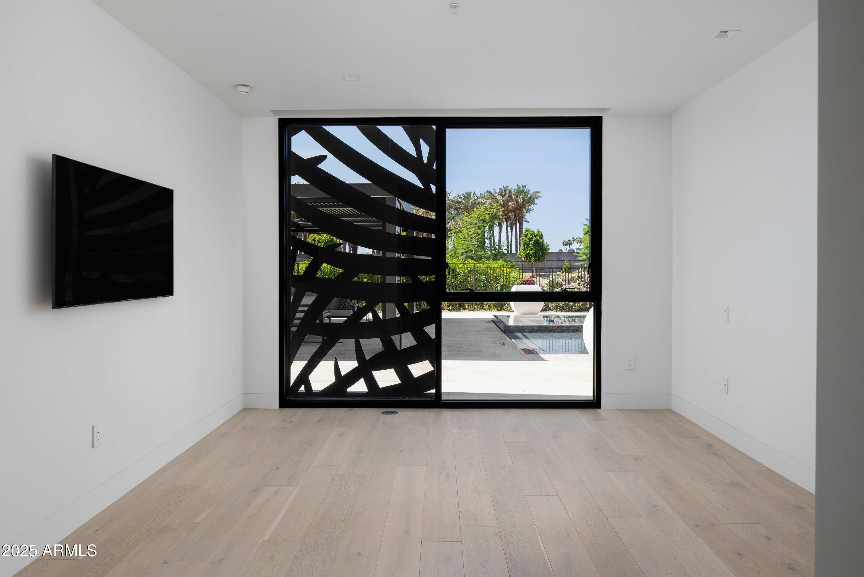 6587 N PALMERAIE Boulevard 1050