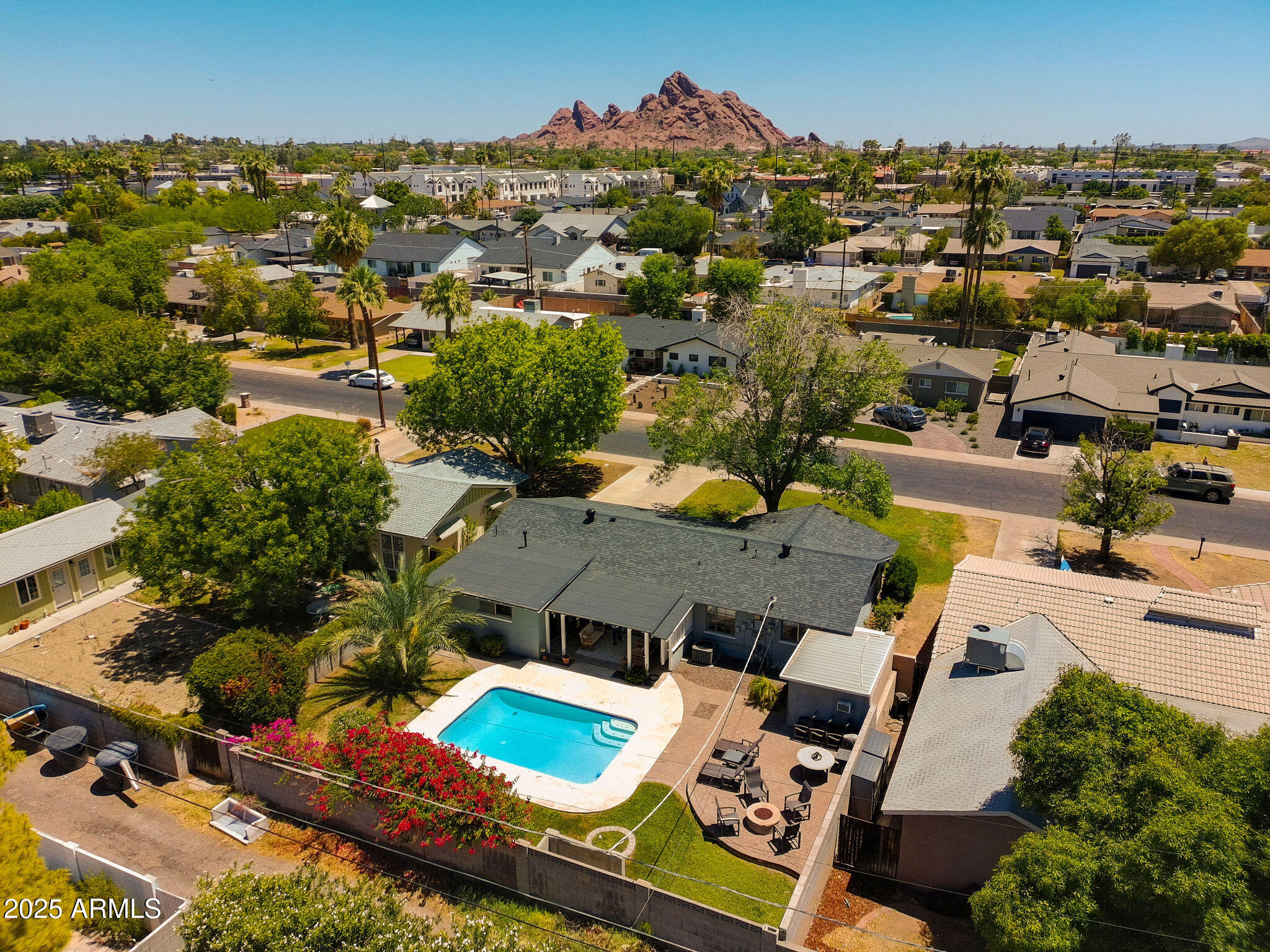5438 E AVALON Drive