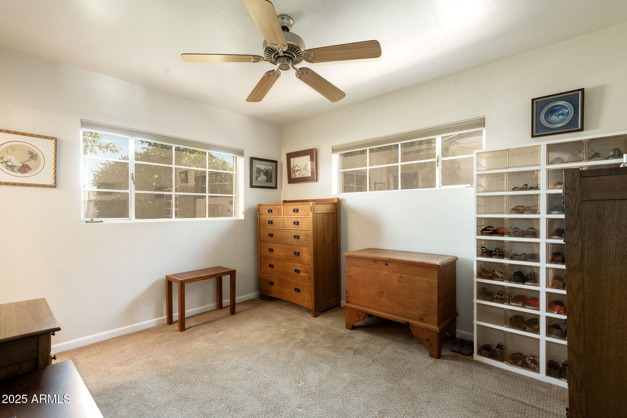 5438 E AVALON Drive