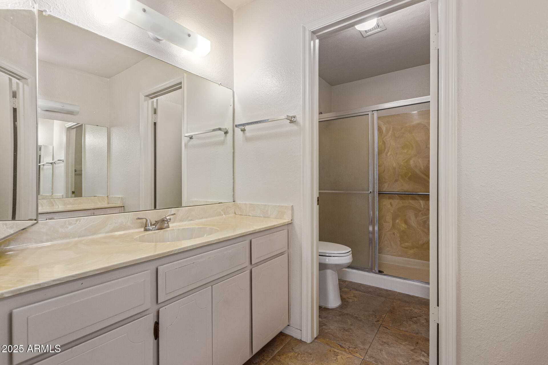 5322 W Orchid Lane