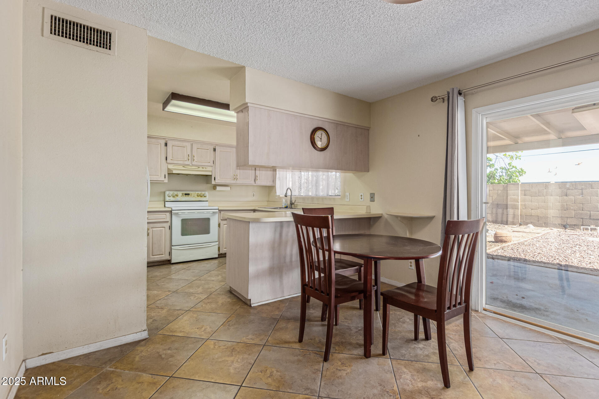 5322 W Orchid Lane