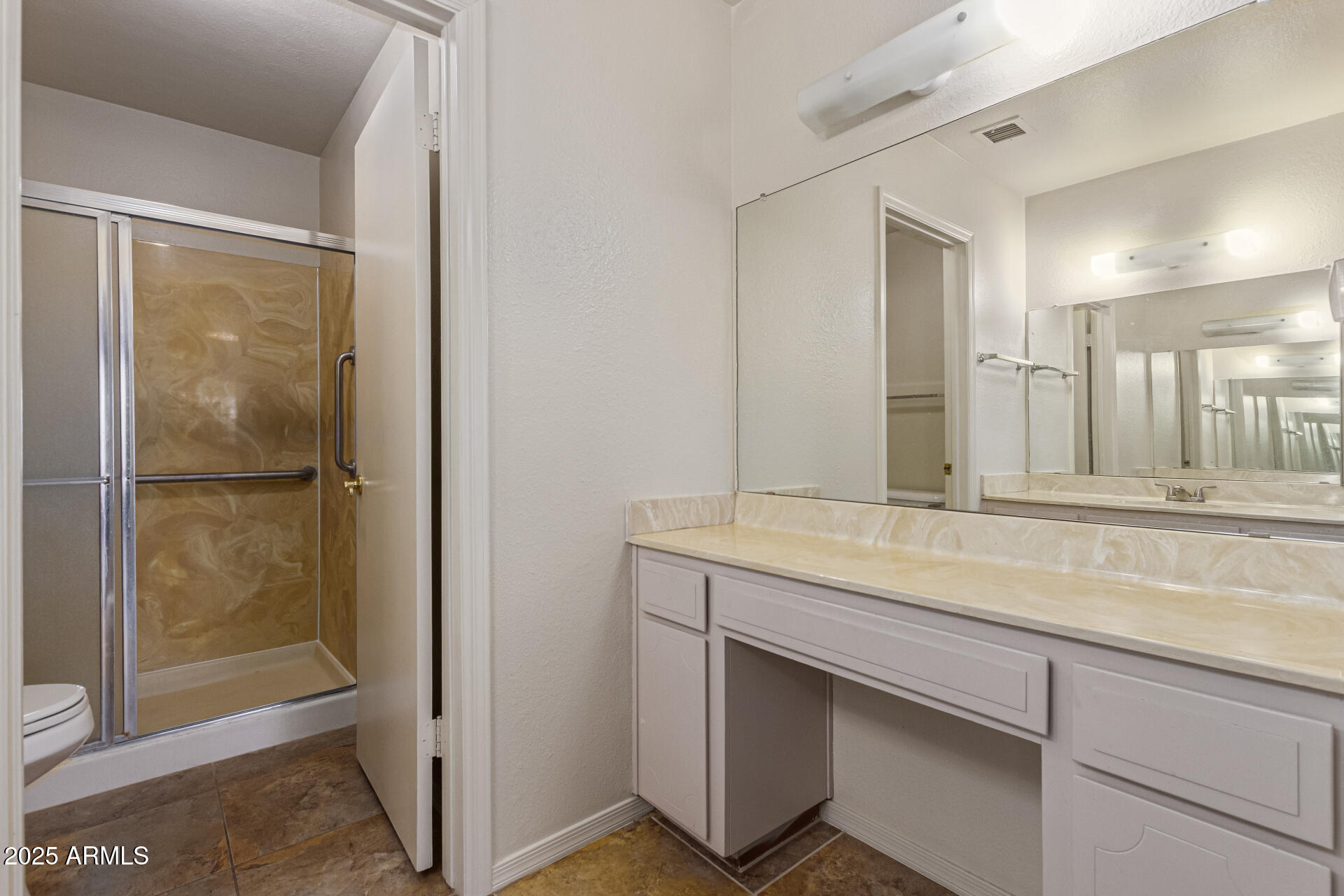 5322 W Orchid Lane